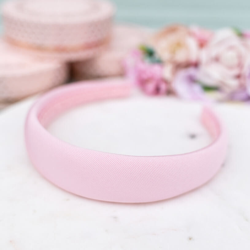 Gerippter Satin-Haarreif in Rosa