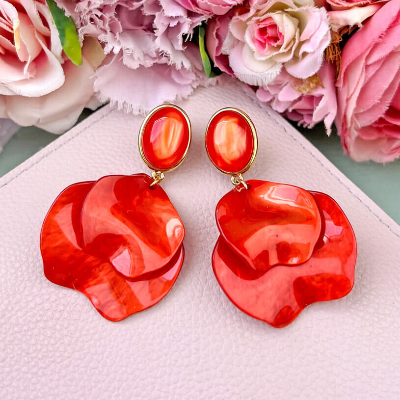 Orange Ohrringe mit Blütenblättern