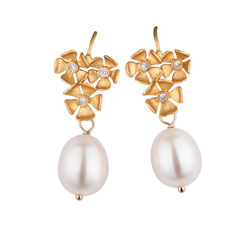 Funkelnde Ohrringe - vergoldet mit Perlen